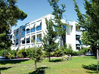 Ferienwohnung für 6 Personen (55 m²) in Bibione 4/10