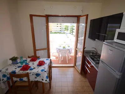 Ferienwohnung für 4 Personen (40 m²) in Bibione 4/10