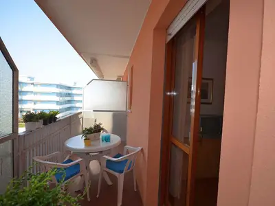 Ferienwohnung für 6 Personen (55 m²) in Bibione 2/10