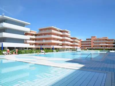 Ferienwohnung für 6 Personen (55 m²) in Bibione 8/10