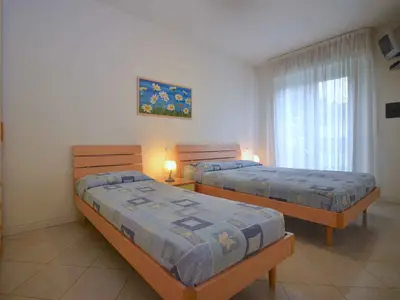 Ferienwohnung für 5 Personen (35 m²) in Bibione 5/10