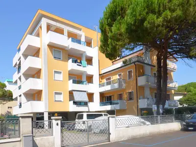 Ferienwohnung für 6 Personen (60 m²) in Bibione 2/10