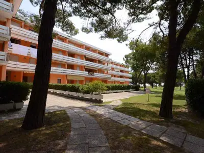 Ferienwohnung für 7 Personen (55 m²) in Bibione 5/10