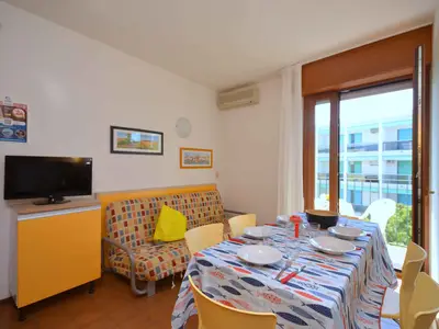 Ferienwohnung für 5 Personen (35 m²) in Bibione 5/10