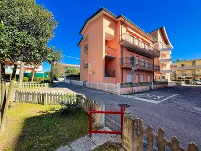 Ferienwohnung für 8 Personen (70 m²) in Bibione 4/10