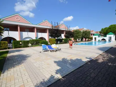 Ferienwohnung für 7 Personen (90 m²) in Bibione 8/10