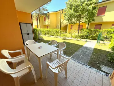 Ferienwohnung für 5 Personen (35 m²) in Bibione 2/10
