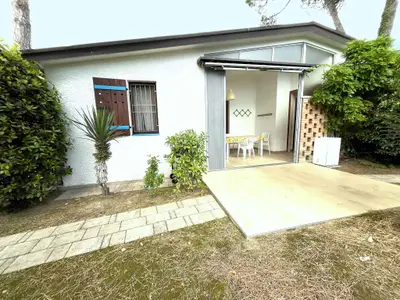 Ferienwohnung für 6 Personen (60 m²) in Bibione 1/10