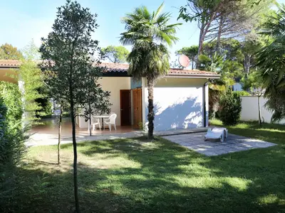 Ferienwohnung für 6 Personen (60 m²) in Bibione 1/10