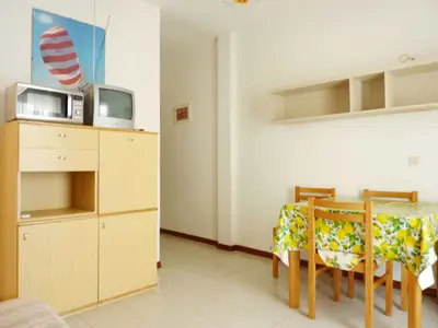 Ferienwohnung für 4 Personen (38 m²) in Bibione 6/10