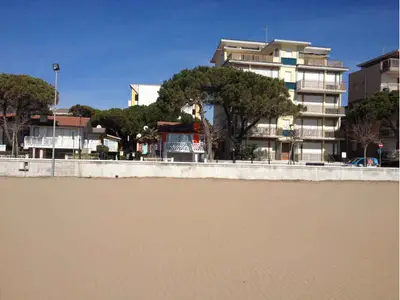 Ferienwohnung für 6 Personen (45 m²) in Bibione 2/10