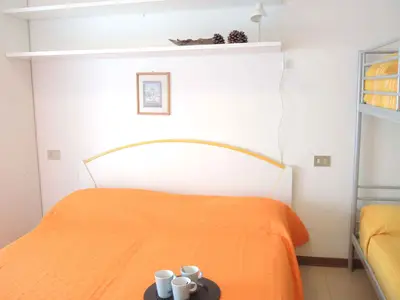Ferienwohnung für 6 Personen (45 m²) in Bibione 5/10