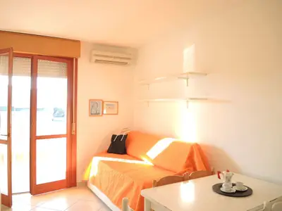 Ferienwohnung für 6 Personen (45 m²) in Bibione 4/10