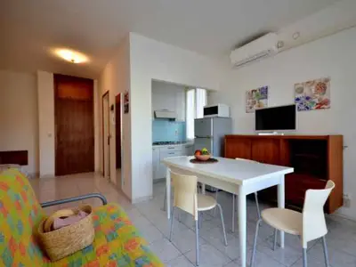Ferienwohnung für 3 Personen (25 m²) in Bibione 2/10