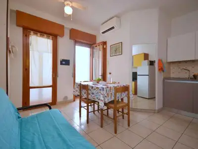 Ferienwohnung für 4 Personen (20 m²) in Bibione 3/10