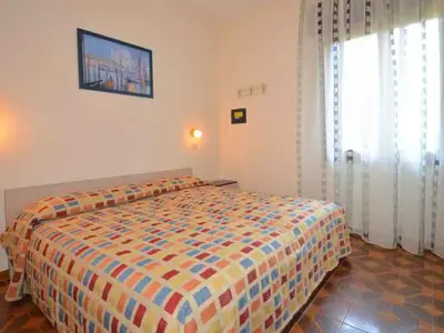 Ferienwohnung für 6 Personen (55 m²) in Bibione 3/10