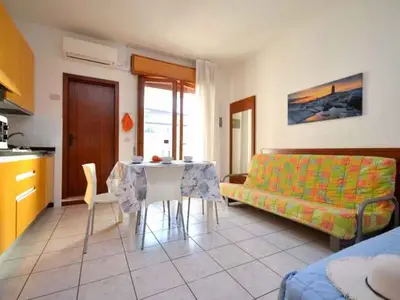 Ferienwohnung für 3 Personen (20 m²) in Bibione 2/10