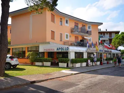 Ferienwohnung für 5 Personen (55 m²) in Bibione 2/10