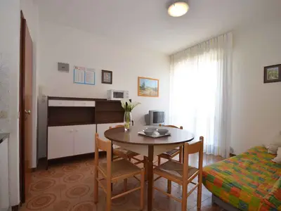 Ferienwohnung für 5 Personen (55 m²) in Bibione 5/10