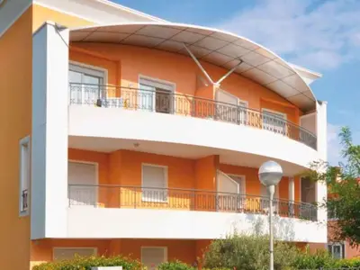 Ferienwohnung für 7 Personen (55 m²) in Bibione 1/10