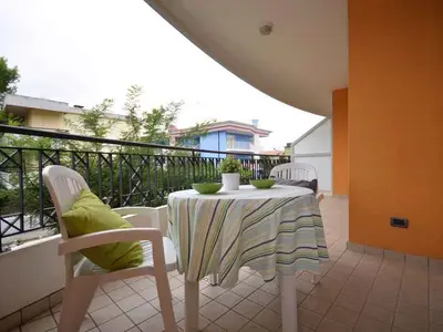 Ferienwohnung für 7 Personen (55 m²) in Bibione 2/10