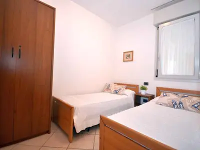 Ferienwohnung für 7 Personen (55 m²) in Bibione 4/10