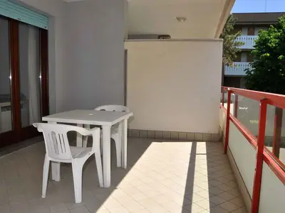 Ferienwohnung für 4 Personen (45 m²) in Bibione 1/10