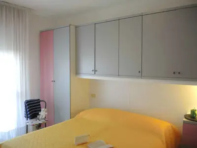 Ferienwohnung für 6 Personen (45 m²) in Bibione 2/10
