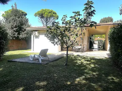 Ferienwohnung für 6 Personen (60 m²) in Bibione 2/10