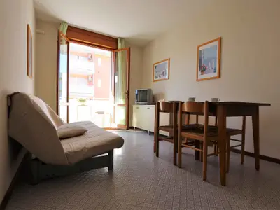 Ferienwohnung für 5 Personen (35 m²) in Bibione 4/10