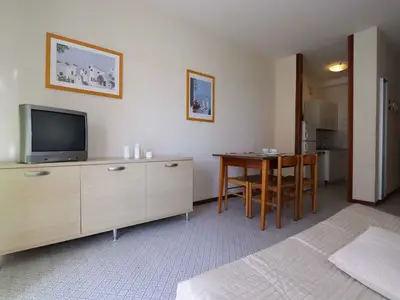 Ferienwohnung für 5 Personen (35 m²) in Bibione 6/10