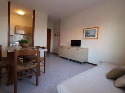 Ferienwohnung für 7 Personen (40 m²) in Bibione 2/10