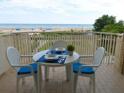 Ferienwohnung für 6 Personen (55 m²) in Bibione 1/10