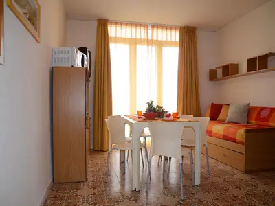 Ferienwohnung für 6 Personen (55 m²) in Bibione 1/10