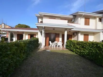 Ferienwohnung für 5 Personen (40 m²) in Bibione 3/10