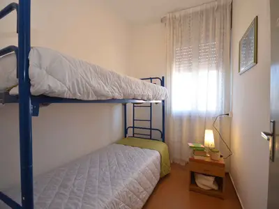 Ferienwohnung für 7 Personen (45 m²) in Bibione 9/10