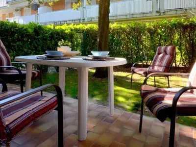 Ferienwohnung für 5 Personen (55 m²) in Bibione 2/10