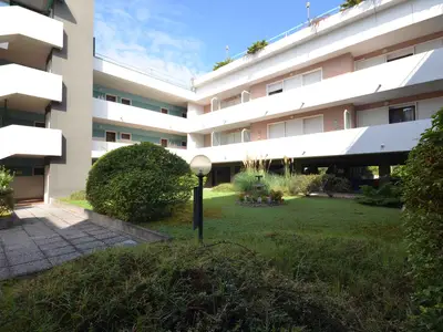 Ferienwohnung für 5 Personen (55 m²) in Bibione 6/10