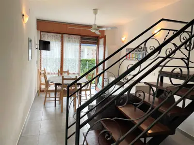 Ferienwohnung für 5 Personen (60 m²) in Bibione 1/10