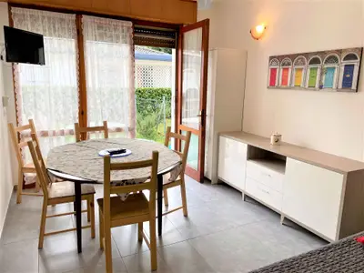 Ferienwohnung für 5 Personen (60 m²) in Bibione 5/10