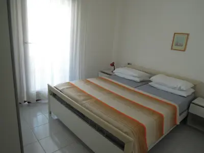 Ferienwohnung für 6 Personen (60 m²) in Bibione 8/10