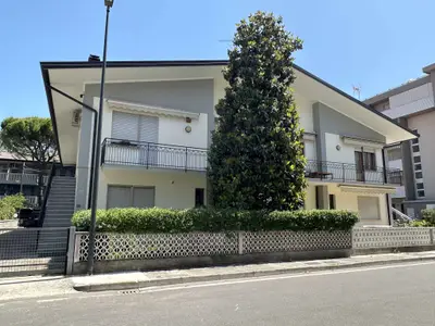 Ferienwohnung für 5 Personen (45 m²) in Bibione 1/10