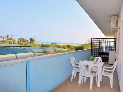 Ferienwohnung für 5 Personen (45 m²) in Bibione 2/10