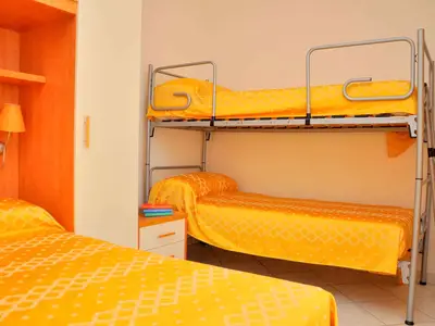 Ferienwohnung für 5 Personen (45 m²) in Bibione 6/10