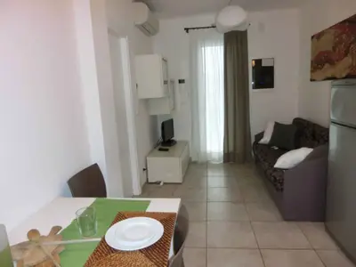 Ferienwohnung für 8 Personen (80 m²) in Bibione 5/10