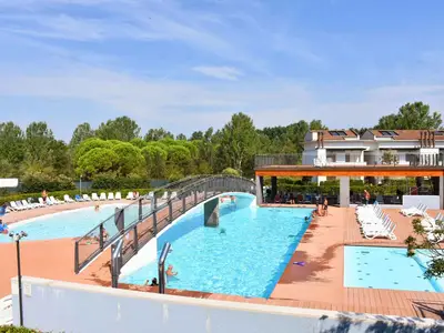 Ferienwohnung für 8 Personen (80 m²) in Bibione 1/10