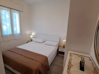 Ferienwohnung für 4 Personen (40 m²) in Bibione 1/10