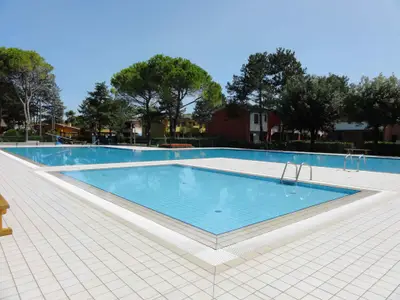 Ferienwohnung für 5 Personen (35 m²) in Bibione 3/10