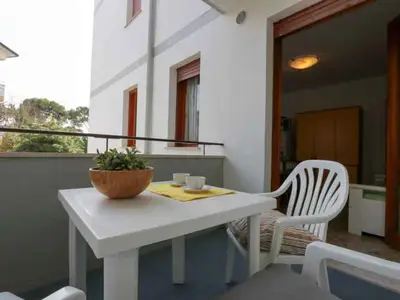 Ferienwohnung für 3 Personen (40 m²) in Bibione 8/10