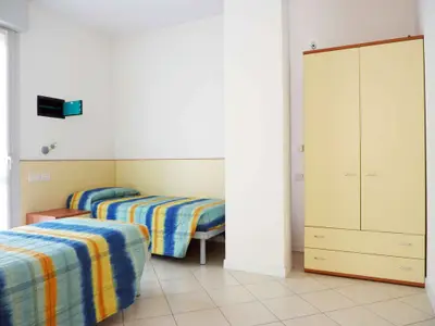 Ferienwohnung für 6 Personen (60 m²) in Bibione 6/10